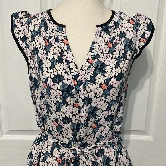 LOFT Floral Tie Front Dress - Picture 8 of 10